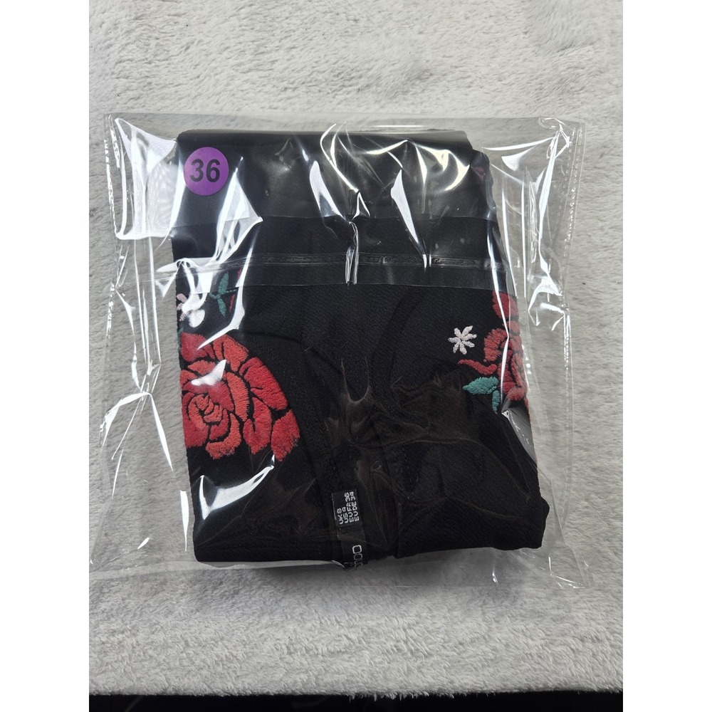 Boohoo Black Mini Dress Raised Rose Graphic Puff Print Bodycon Dress - Picture 8 of 8